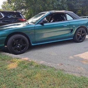 Meet your Posher, Roger